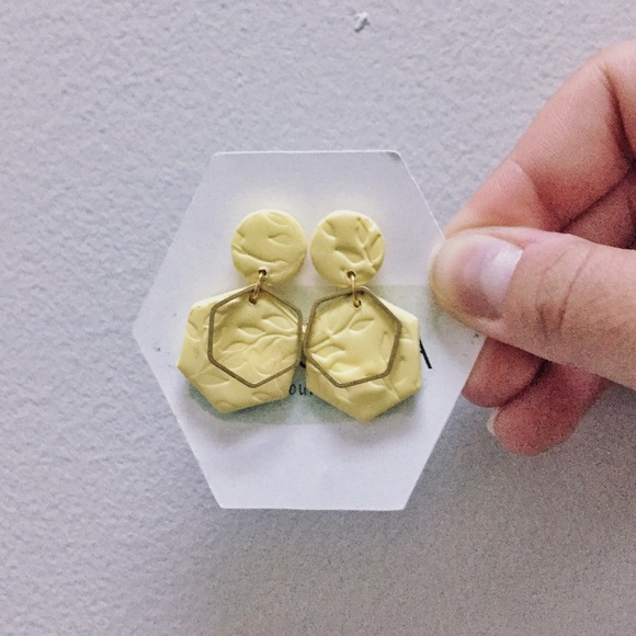 Hexi Geo Dangles - Picture 2 of 3